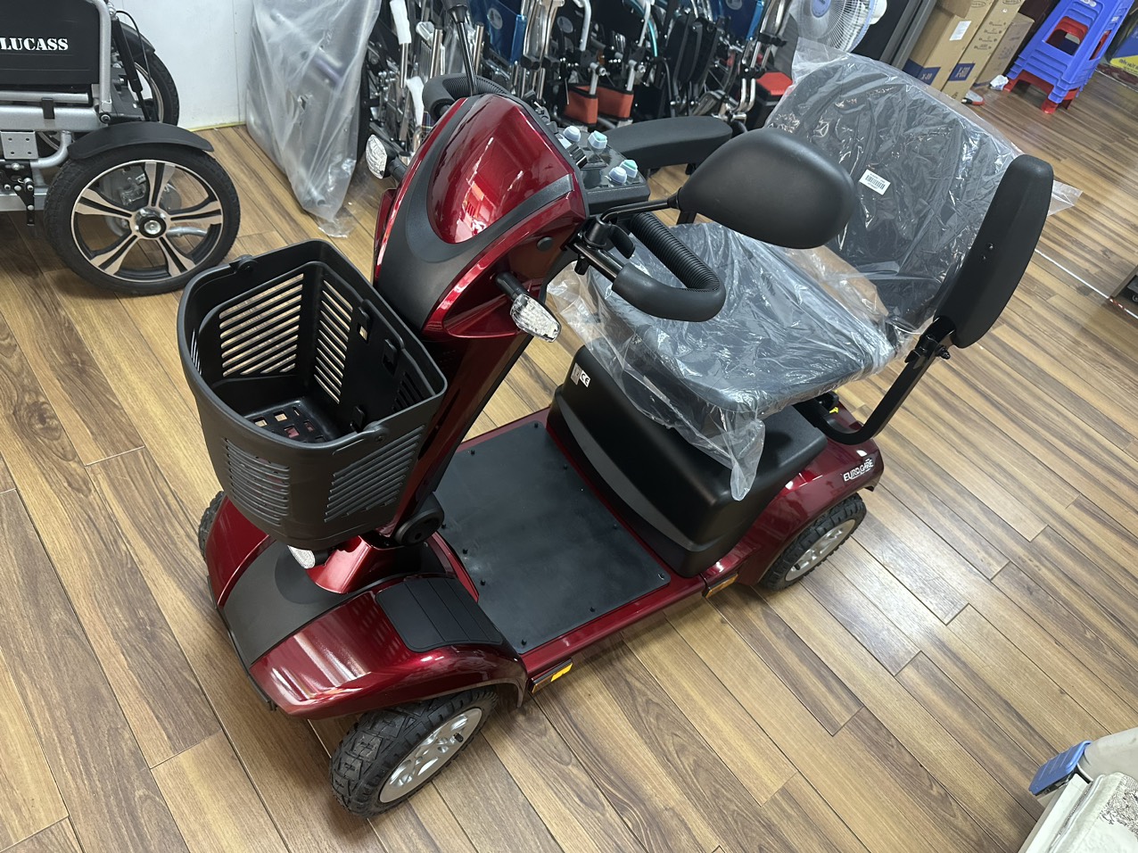 Xe lăn điện 4 bánh cao cấp POWER