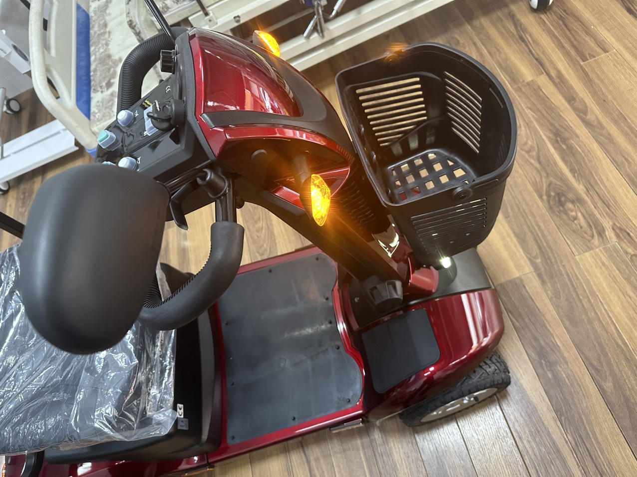 Xe lăn điện 4 bánh cao cấp POWER