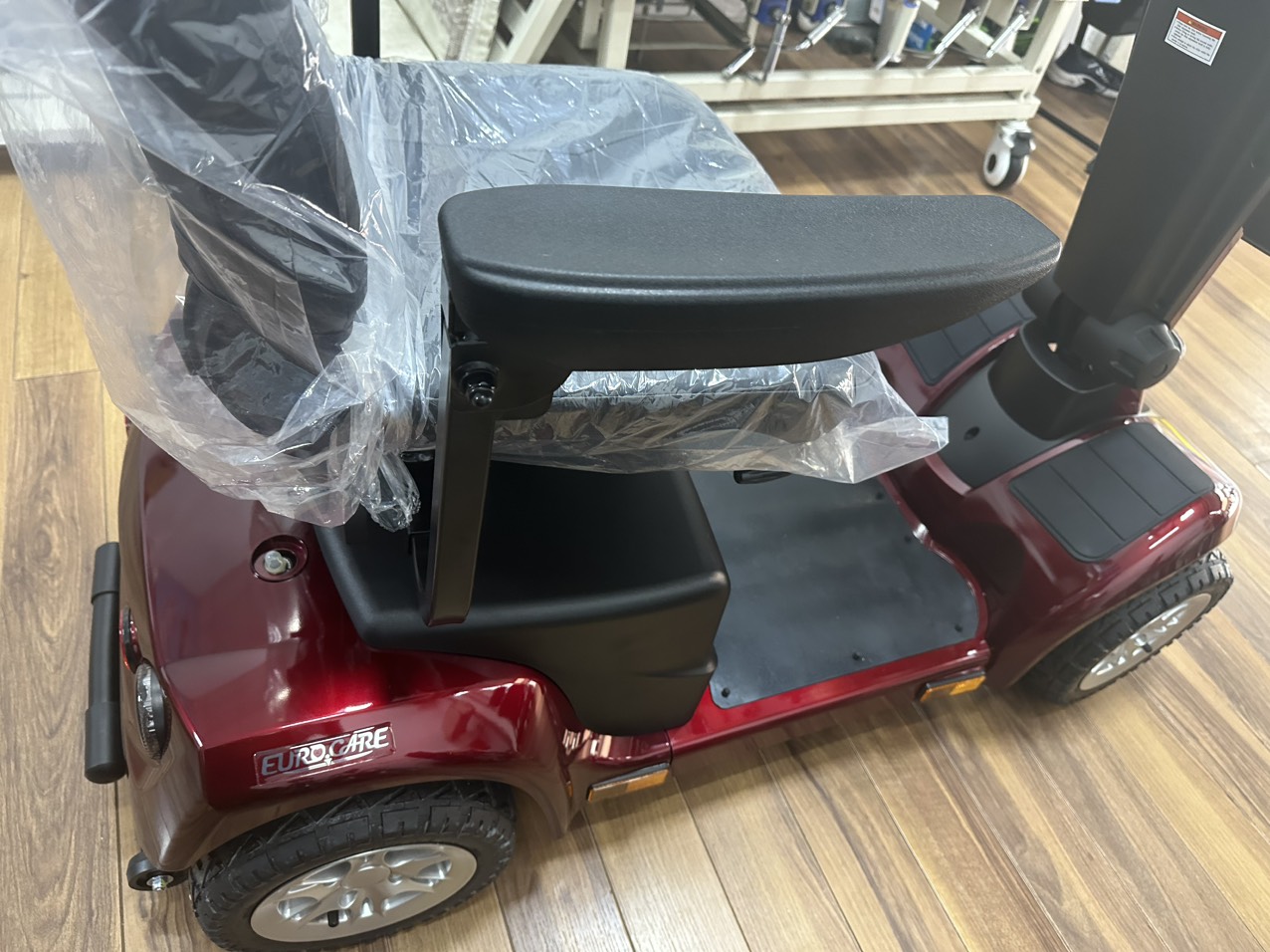 Xe lăn điện 4 bánh cao cấp POWER